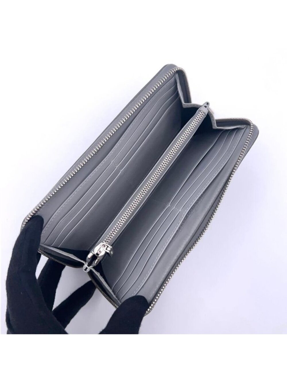 Dior CD Diamond Wallet Zip Around Gray - Picture 3 of 9
